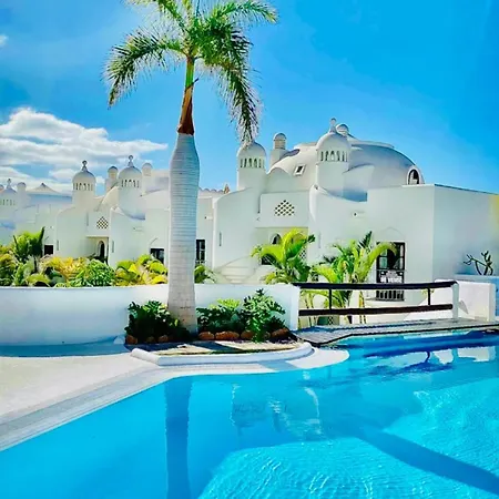Family Oasis - Oceanview Duplex, Heated Pool, Air Con * Costa Adeje (Tenerife)