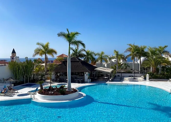 Family Oasis - Oceanview Duplex, Heated Pool, Air Con * アデヘ