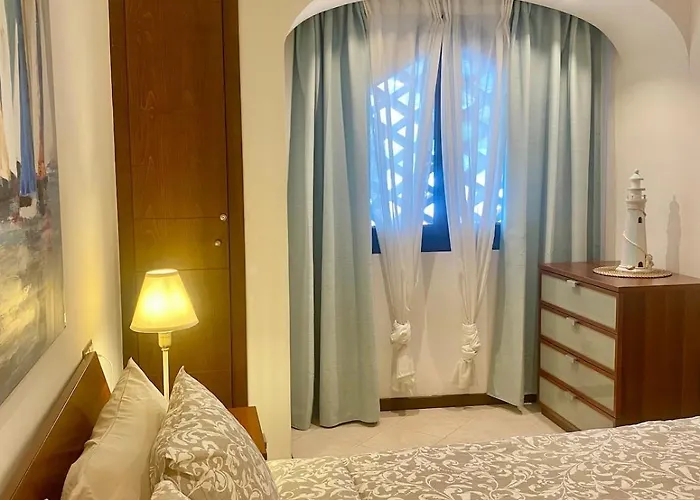 アパート Family Oasis - Oceanview Duplex, Heated Pool, Air Con