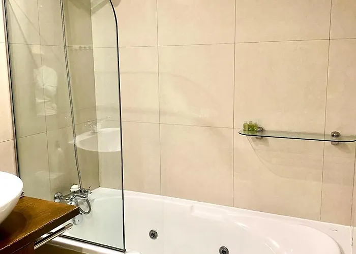 アパート Family Oasis - Oceanview Duplex, Heated Pool, Air Con *